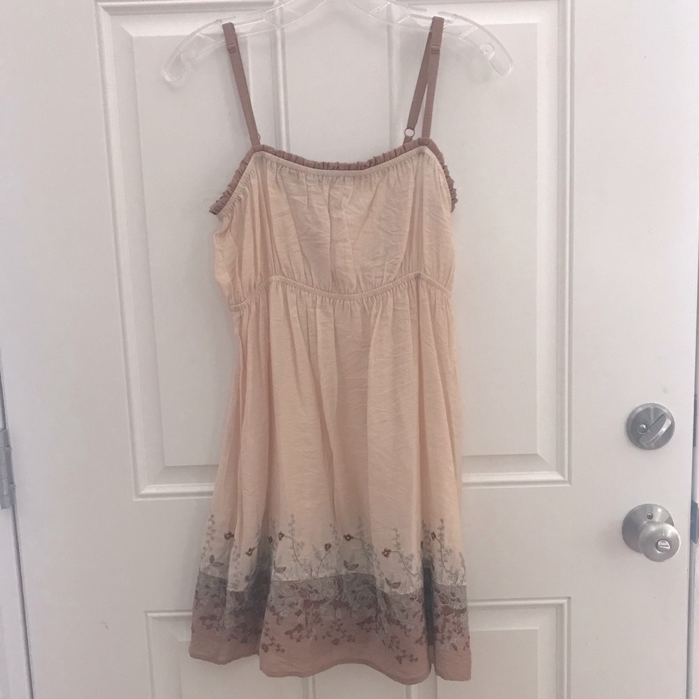 New EDGE Design by MINE Embroidered SUNDRESS Anthropology NWT - Picture 3 of 11